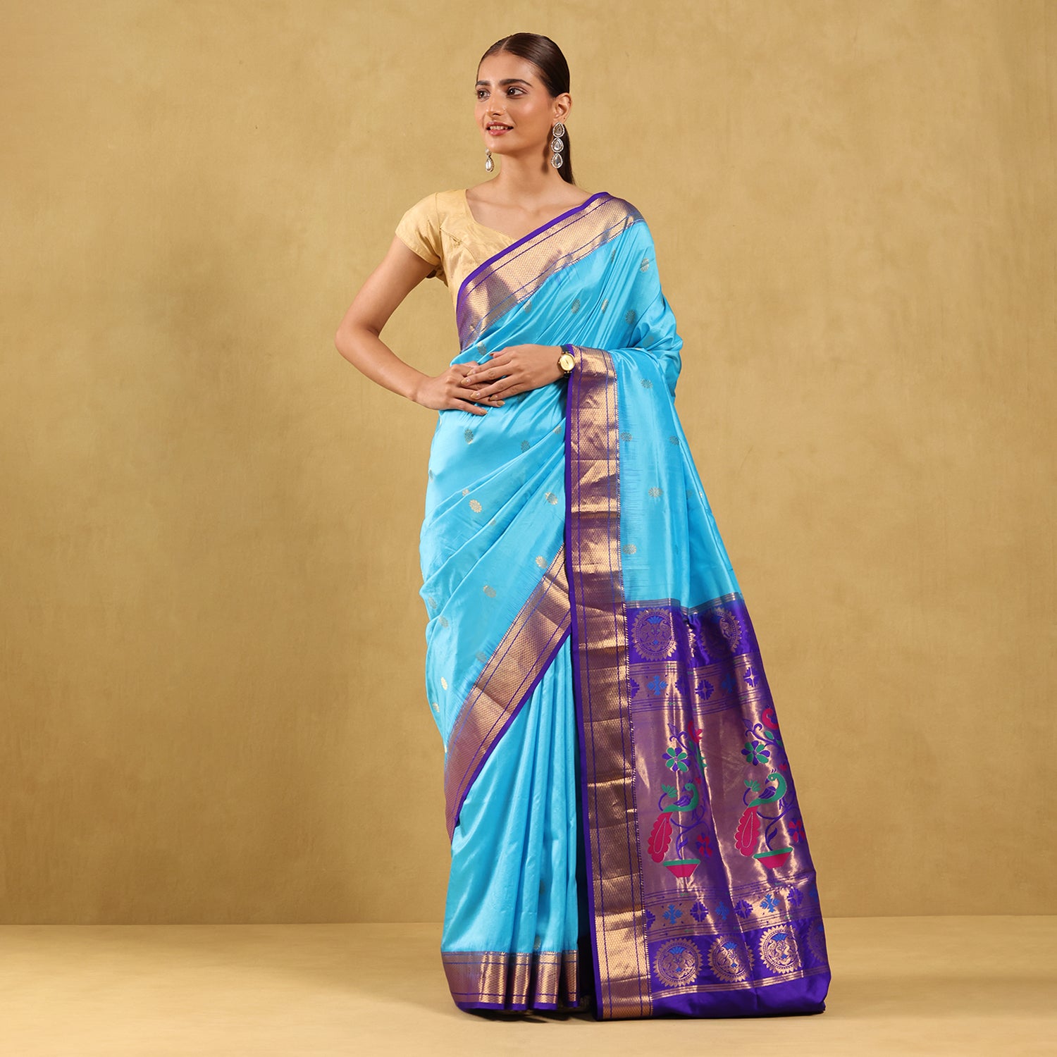 खादी कांचीपुरम साड़ी