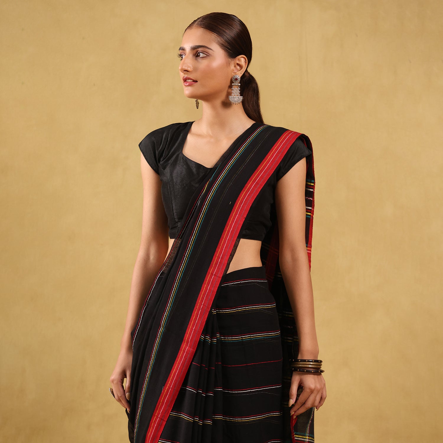 Khadi Fine Muslin Saree Bottle Design